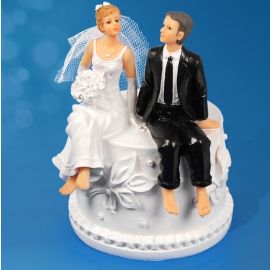 Couple de Mariés sur Tirelire 16 cm 