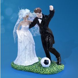 Figurine Mariage Couple des Mariés avec Ballon de Foot