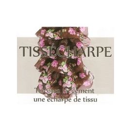 Pelote écharpe de tissu marron fleurs roses